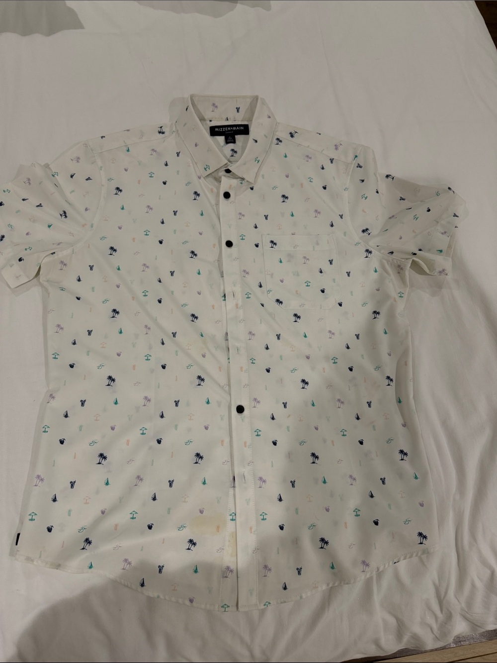Mizzen & Main White Short-Sleeve tropical Print Shirt (athletic fabric )